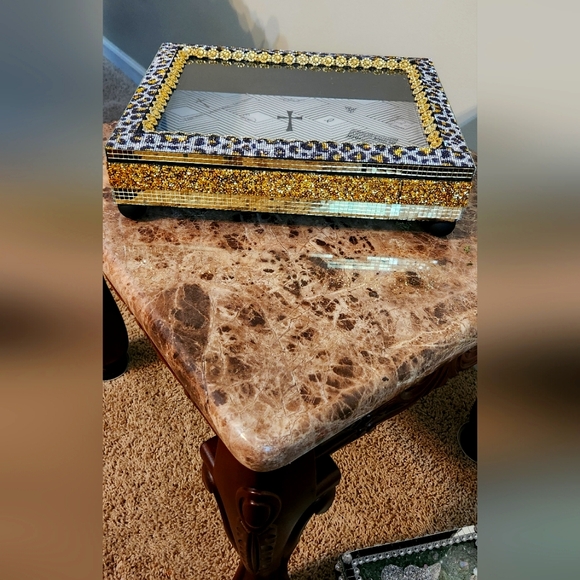 Jewelry/Keysake Box - Picture 4 of 5